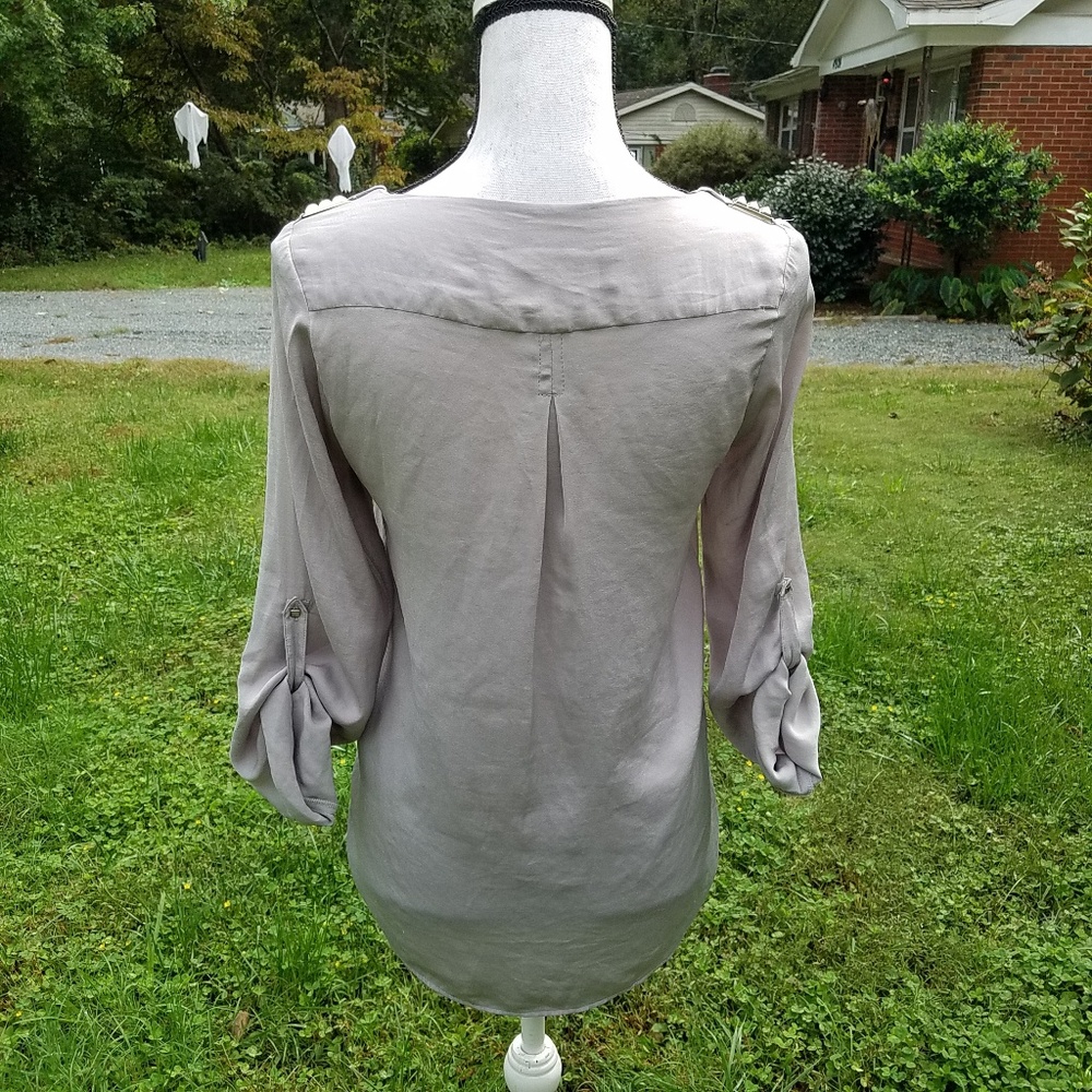 Zara Basic Studded Shoulder V Neck Blouse Xs - image 4